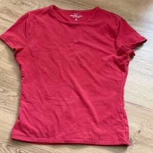 Abercrombie & Fitch Women's Bright Red Short Sleeve Crew Tee